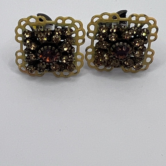 Avon Brown and yellow rhinestones on a Filigree vintage clip on earrings - Picture 7 of 10